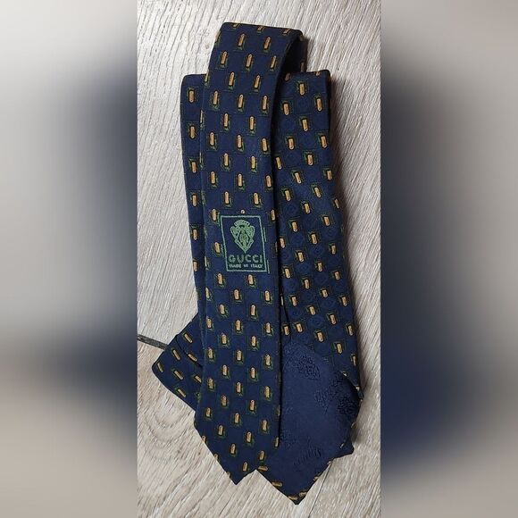 Gucci necktie - Picture 1 of 8